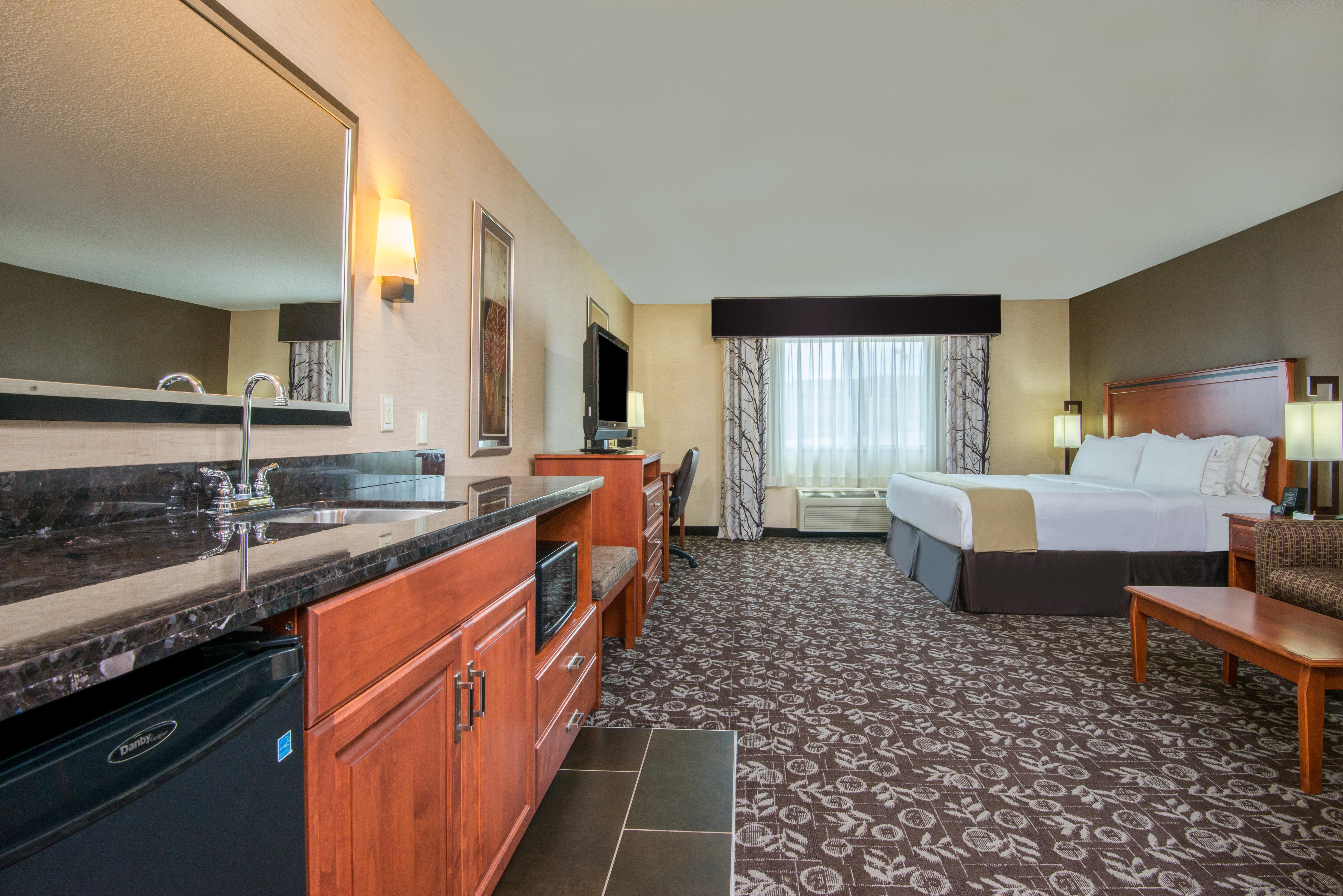 Hotel Express I-25 By Ihg