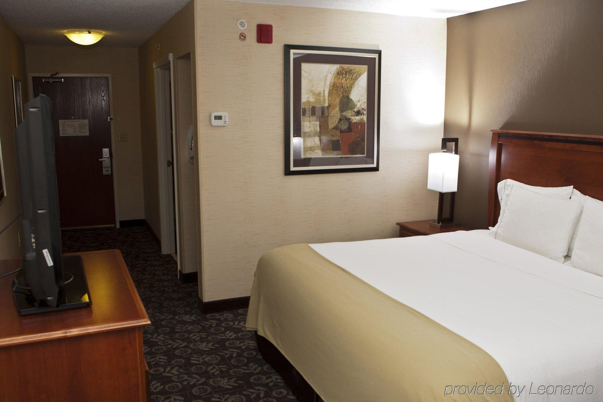 Hotel Express I-25 By Ihg